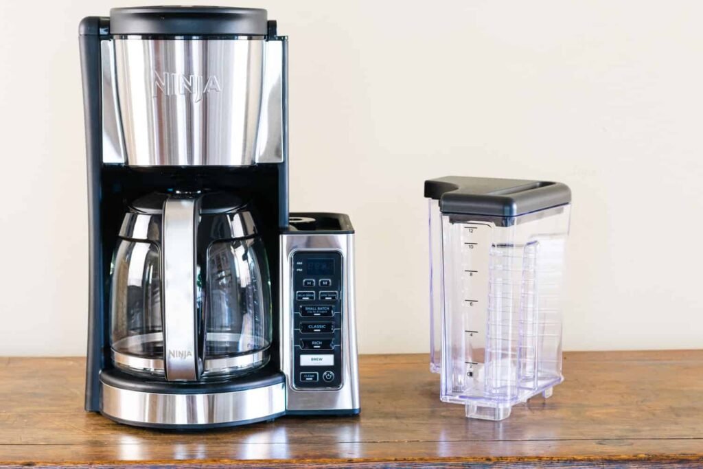 Best Coffee Makers 2025 – Ninja Programmable Brewer drip coffee machine