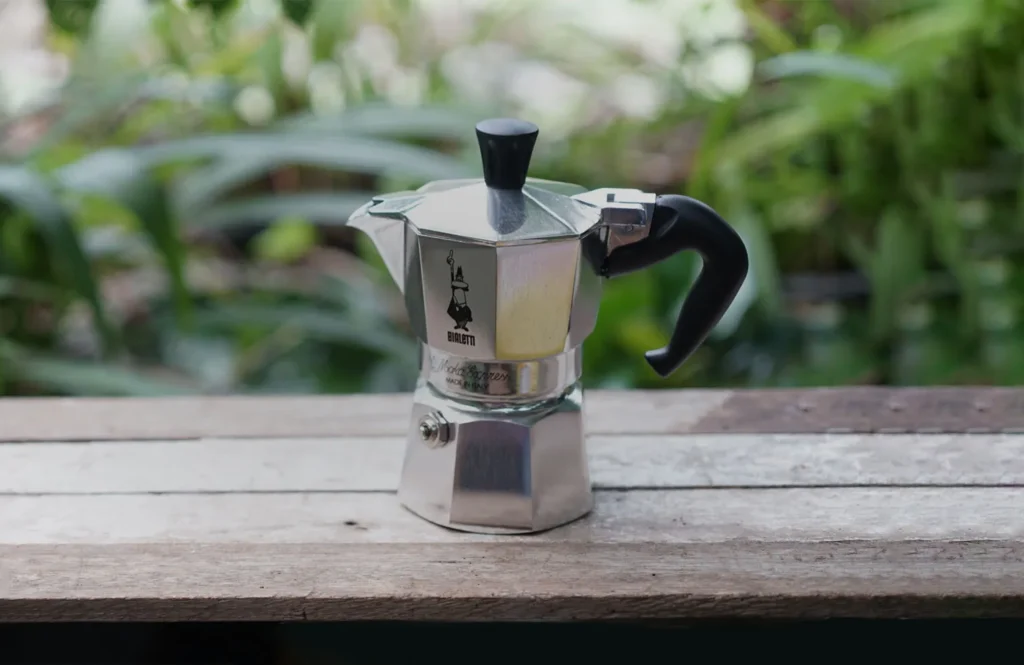Bialetti Moka Express stovetop espresso maker – Italian best coffee makers 2025